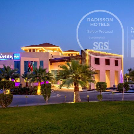 Radisson Blu Resort, Al Khobar Халф Мун-Бэй Экстерьер фото Radisson Hotel, Al Qusais, Dubai