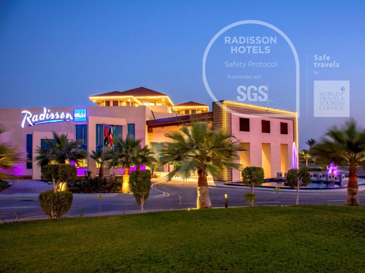 Radisson Blu Resort, Al Khobar Халф Мун-Бэй Экстерьер фото Radisson Hotel, Al Qusais, Dubai