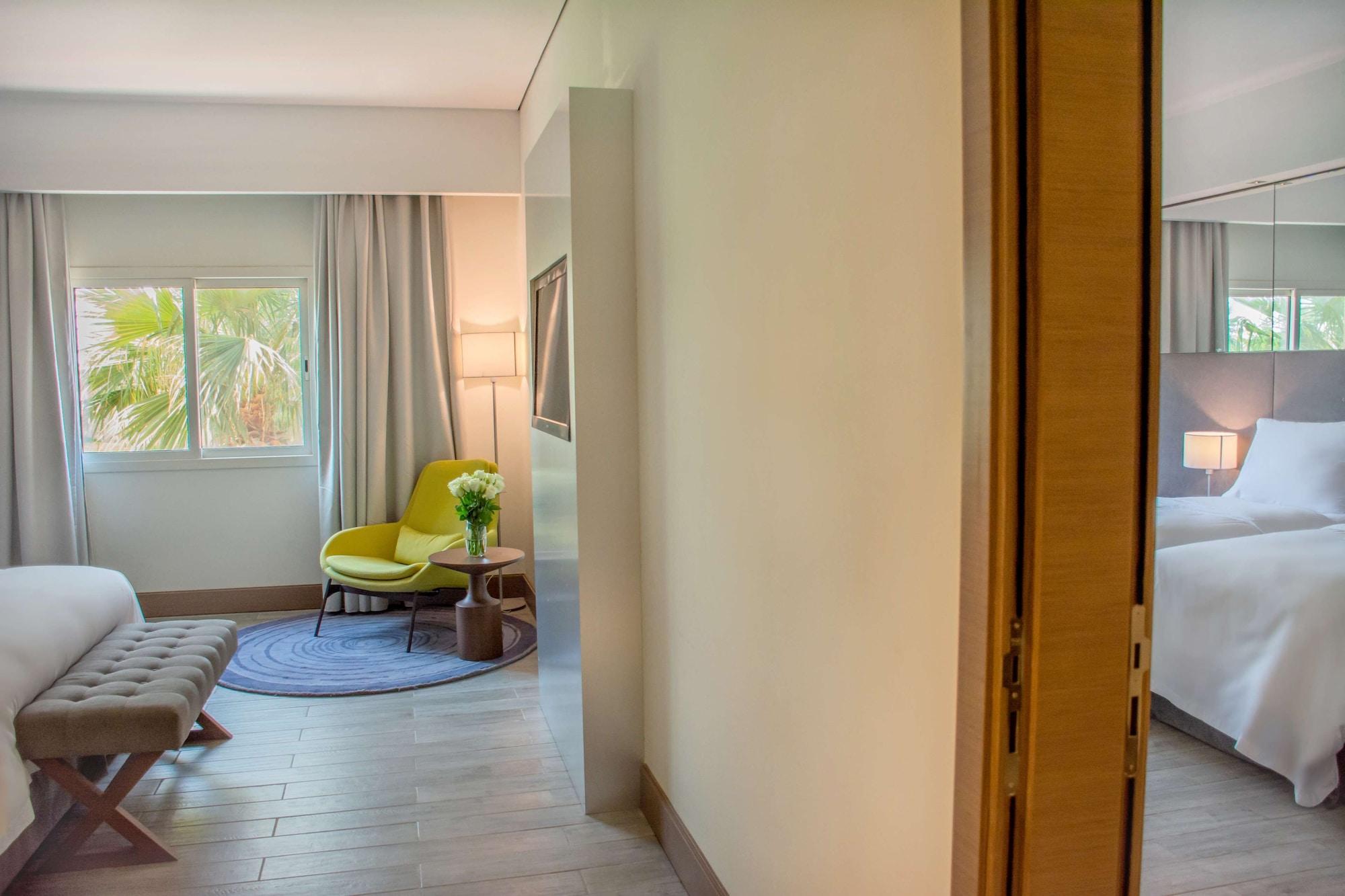 Radisson Blu Resort, Al Khobar Халф Мун-Бэй Экстерьер фото Deluxe room