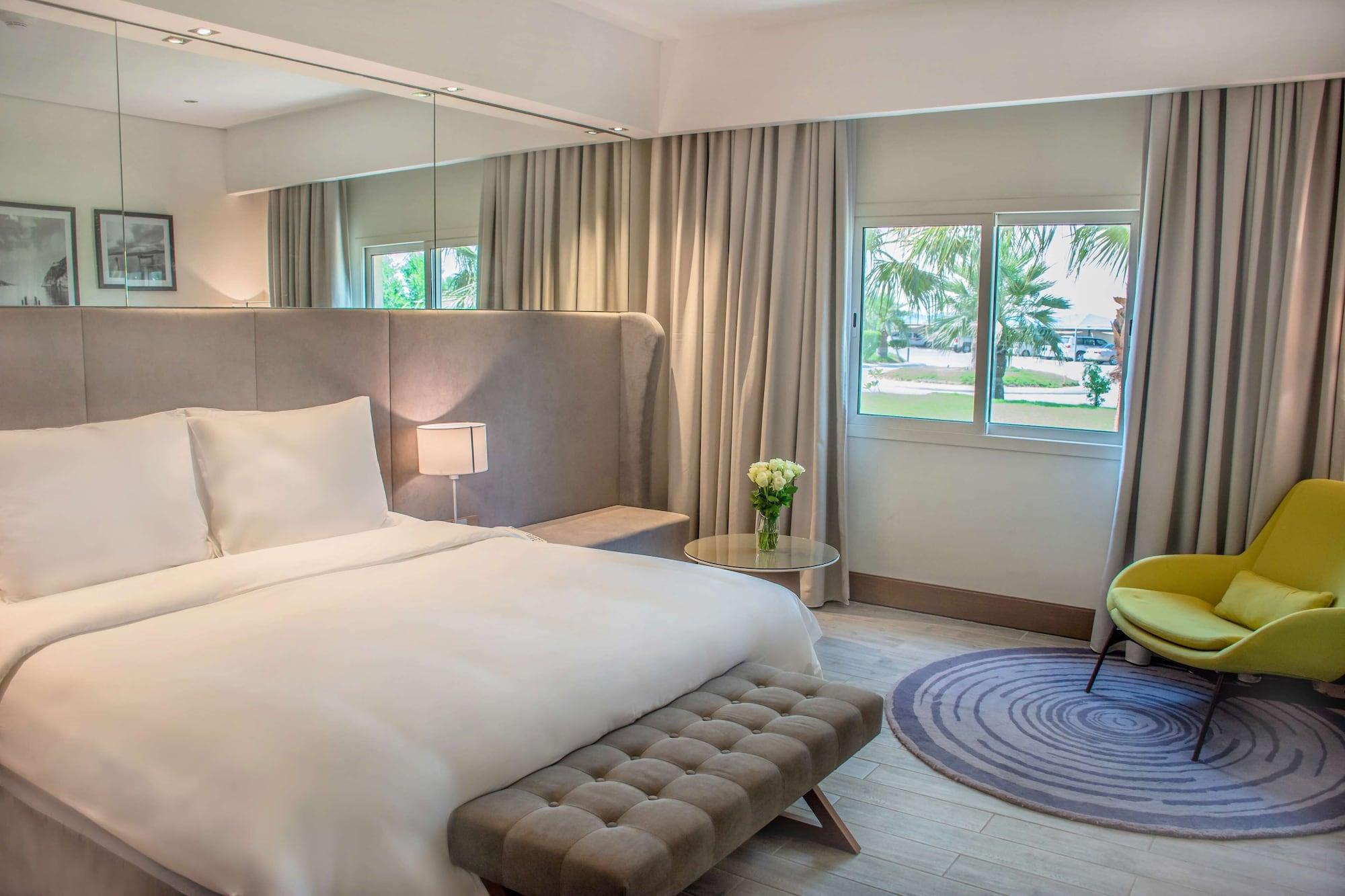 Radisson Blu Resort, Al Khobar Халф Мун-Бэй Экстерьер фото Deluxe Room