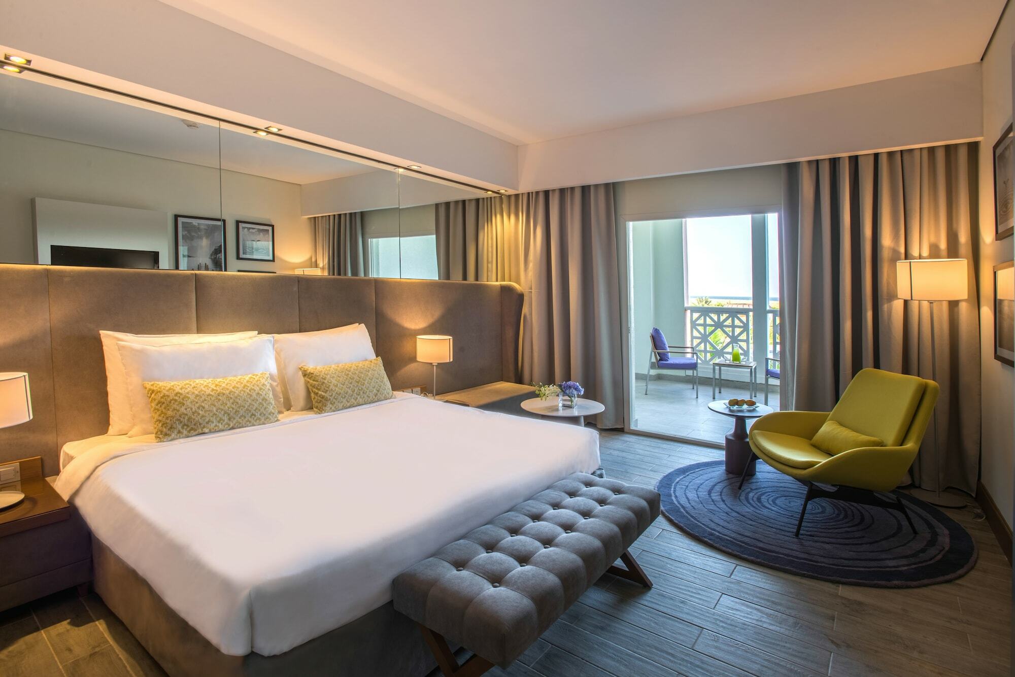 Radisson Blu Resort, Al Khobar Халф Мун-Бэй Экстерьер фото Deluxe Room
