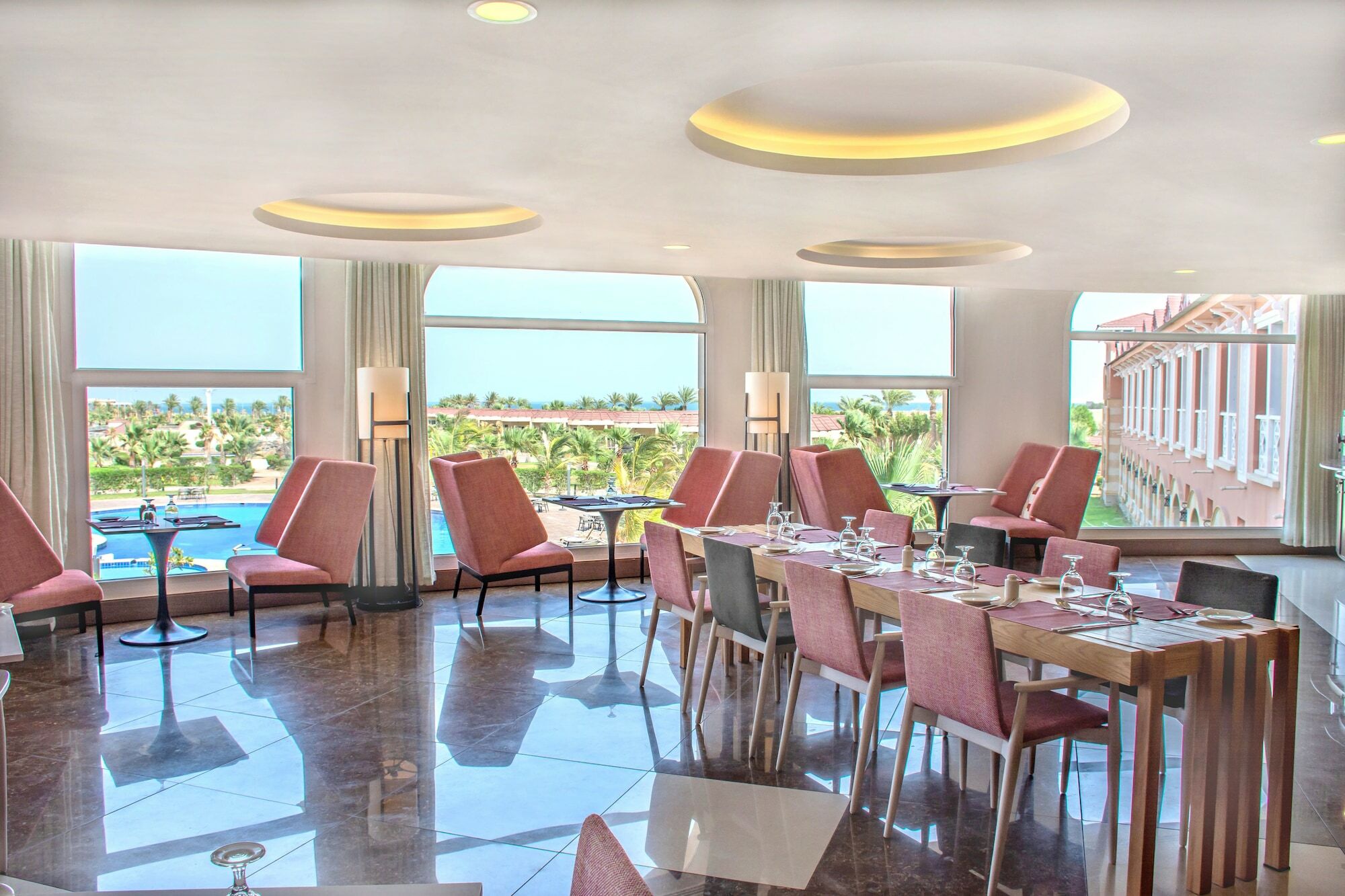 Radisson Blu Resort, Al Khobar Халф Мун-Бэй Экстерьер фото The restaurant